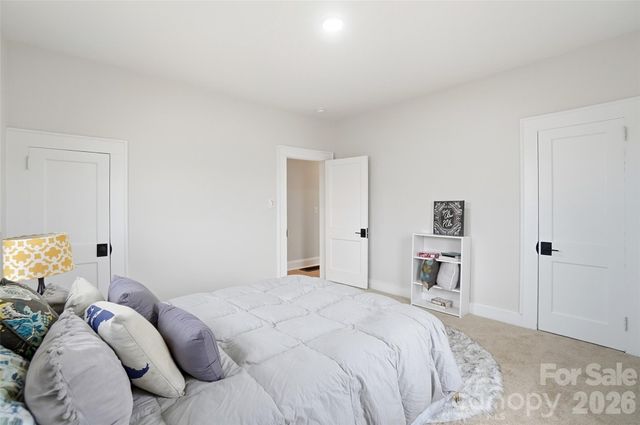 1212 Coddle Creek Highway, Mooresville, NC 28115