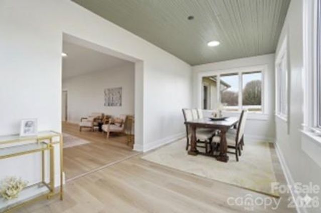 1212 Coddle Creek Highway, Mooresville, NC 28115