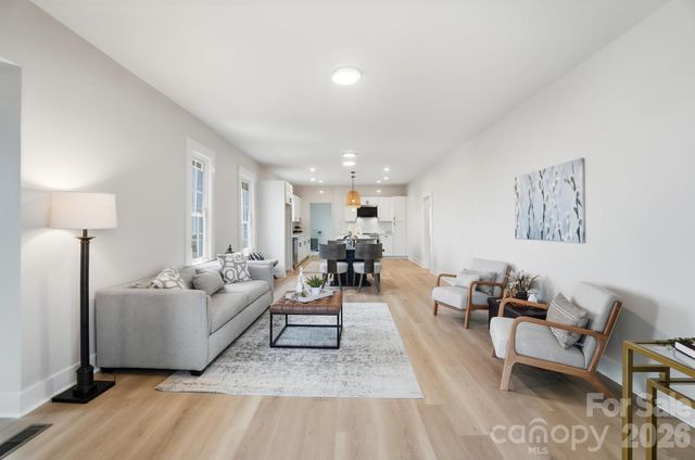 1212 Coddle Creek Highway, Mooresville, NC 28115