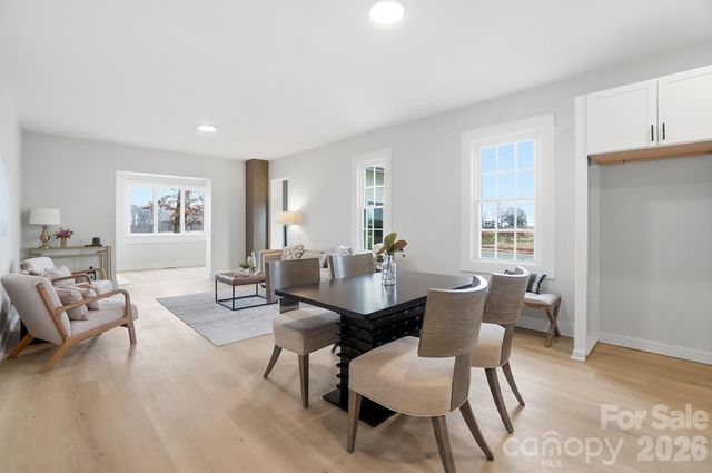 1212 Coddle Creek Highway, Mooresville, NC 28115