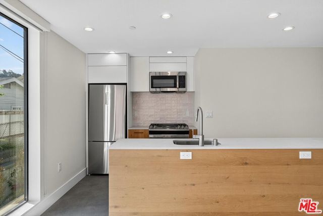 2412 Eads Street 7, Los Angeles, CA 90031