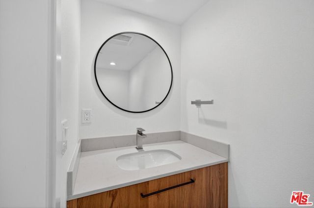 2412 Eads Street 7, Los Angeles, CA 90031