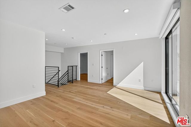 2412 Eads Street 7, Los Angeles, CA 90031