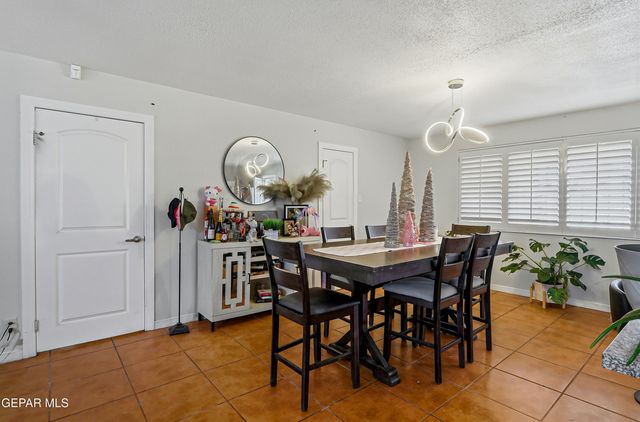 10101 CHINABERRY Drive, El Paso, TX 79925