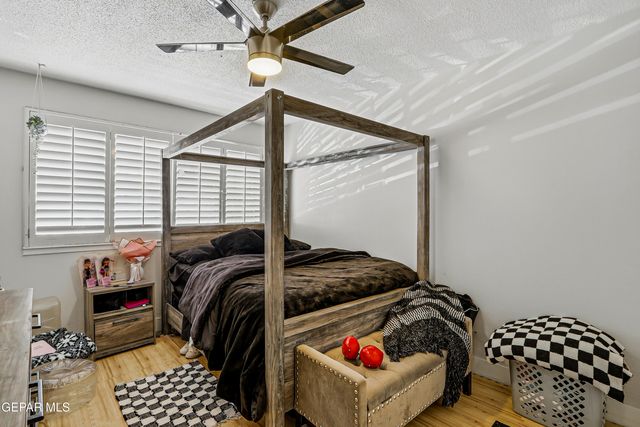 10101 CHINABERRY Drive, El Paso, TX 79925