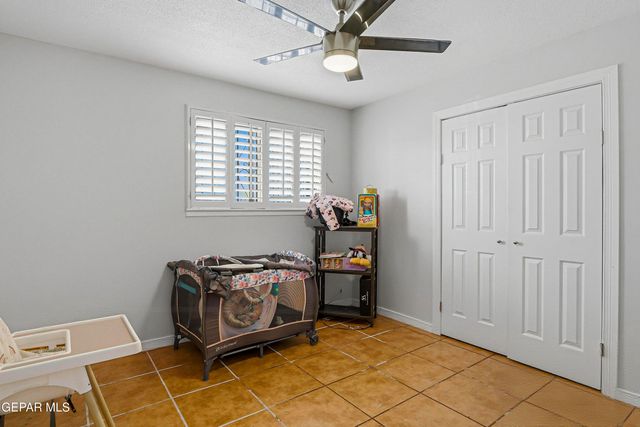 10101 CHINABERRY Drive, El Paso, TX 79925