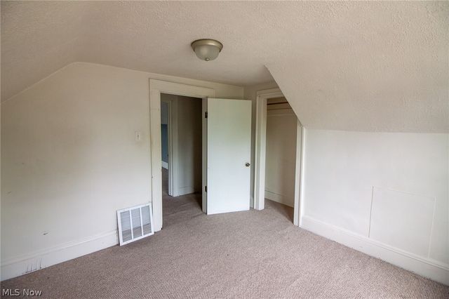 1869 Springfield Center Road, Akron, OH 44312