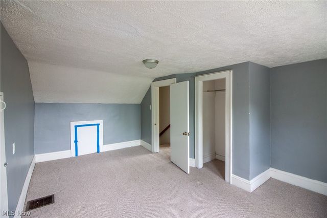 1869 Springfield Center Road, Akron, OH 44312