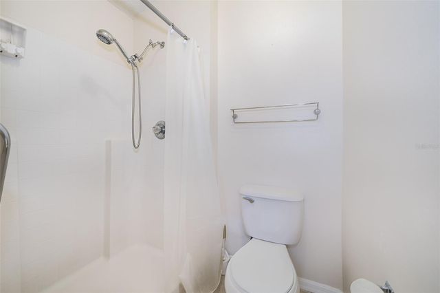 63 JETT LOOP, Apopka, FL 32712