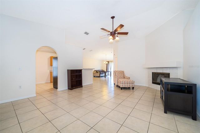 63 JETT LOOP, Apopka, FL 32712