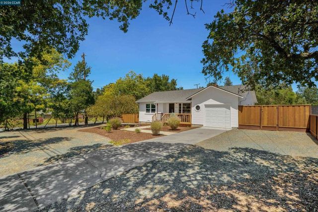1510 Huston Rd, Lafayette, CA 94549