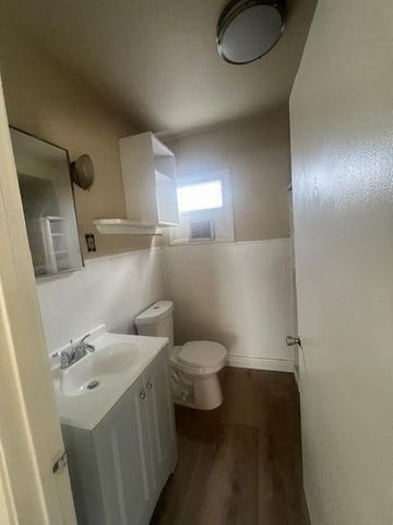 840 W Stewart Avenue, Medford, OR 97501