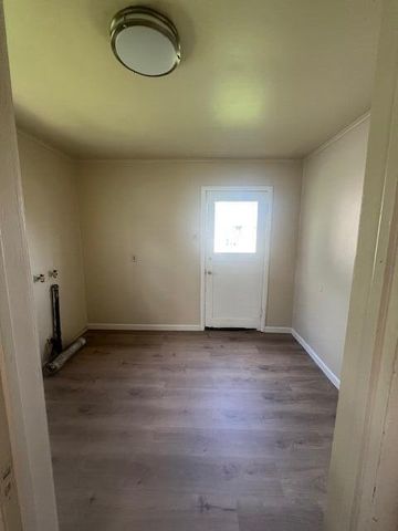 840 W Stewart Avenue, Medford, OR 97501