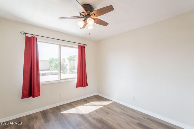 948 S Alma School Road 118, Mesa, AZ 85210