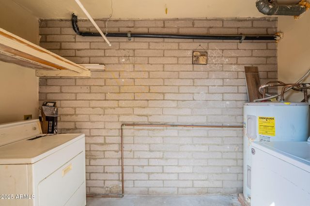 948 S Alma School Road 118, Mesa, AZ 85210