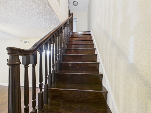 6416 Bankside Drive 42, Houston, TX 77096