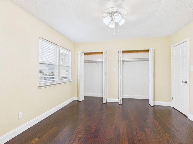 6416 Bankside Drive 42, Houston, TX 77096