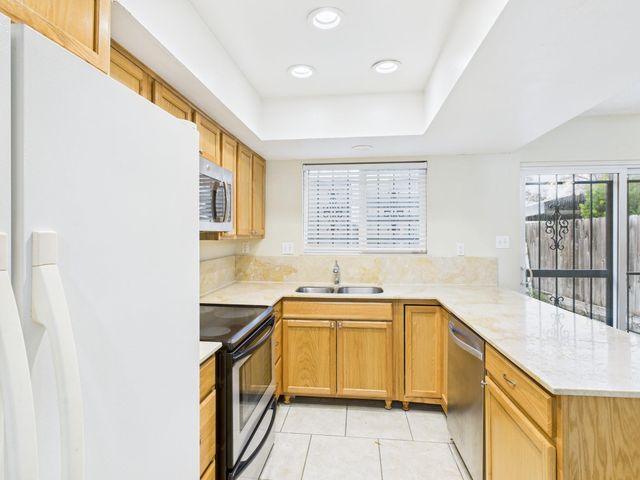 6416 Bankside Drive 42, Houston, TX 77096