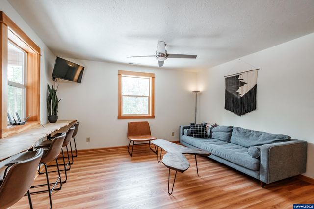 57700 Blowout Rd, Idanha, OR 97350