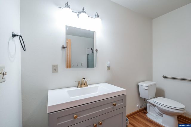 57700 Blowout Rd, Idanha, OR 97350