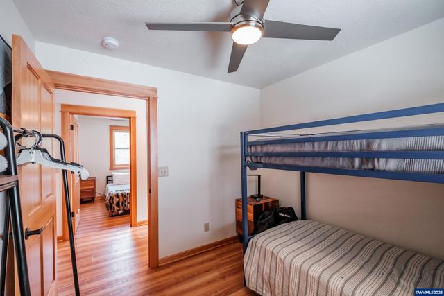 57700 Blowout Rd, Idanha, OR 97350