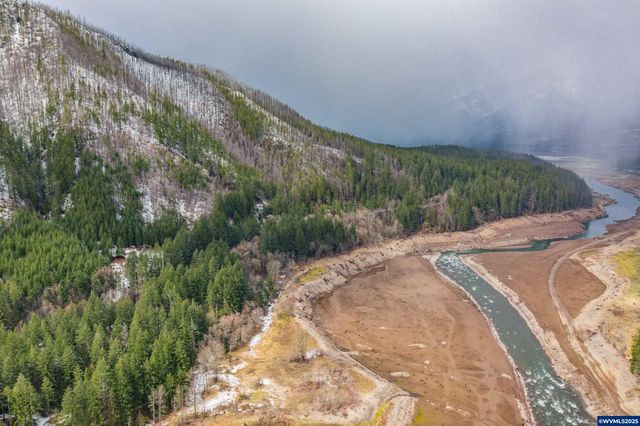 57700 Blowout Rd, Idanha, OR 97350