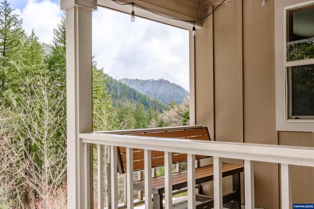 57700 Blowout Rd, Idanha, OR 97350