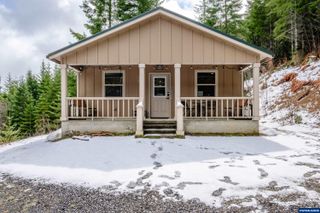 57700 Blowout Rd, Idanha, OR 97350