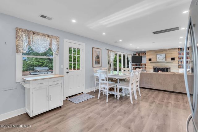 1600 Parkview Boulevard, Toms River, NJ 08755