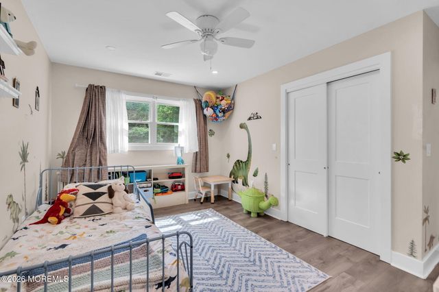 1600 Parkview Boulevard, Toms River, NJ 08755