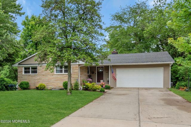 1600 Parkview Boulevard, Toms River, NJ 08755