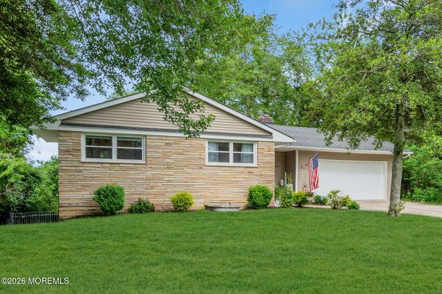 1600 Parkview Boulevard, Toms River, NJ 08755