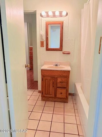 2926 N Mitch Drive, Tucson, AZ 85719