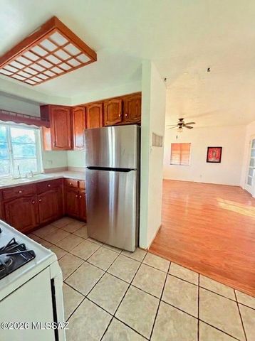 2926 N Mitch Drive, Tucson, AZ 85719