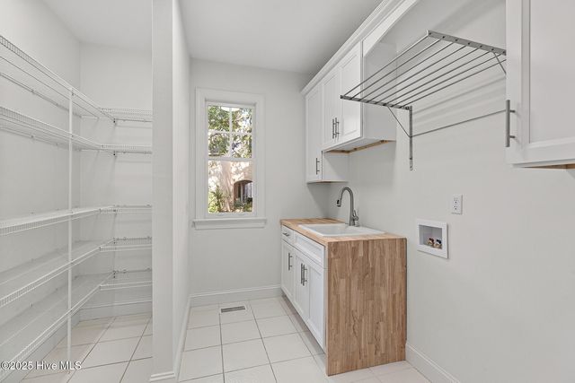 2404 Ocean Point Place, Wilmington, NC 28405