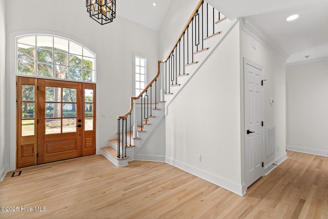 2404 Ocean Point Place, Wilmington, NC 28405