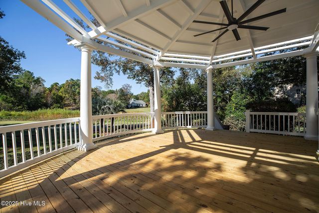 2404 Ocean Point Place, Wilmington, NC 28405