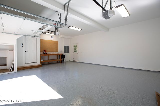 2404 Ocean Point Place, Wilmington, NC 28405