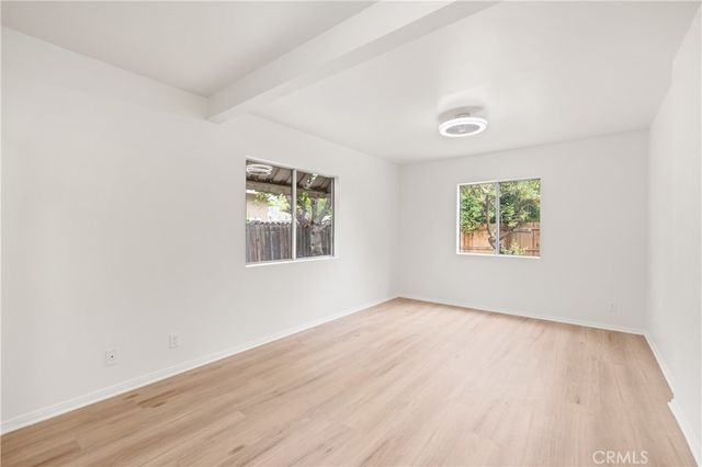 18418 Sylvan, Reseda, CA 91335