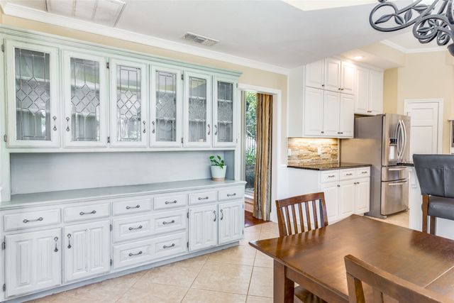 2729 Sunrise Drive, Arlington, TX 76006