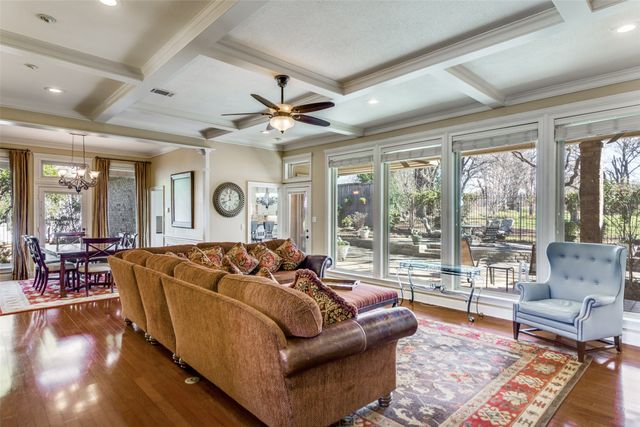 2729 Sunrise Drive, Arlington, TX 76006