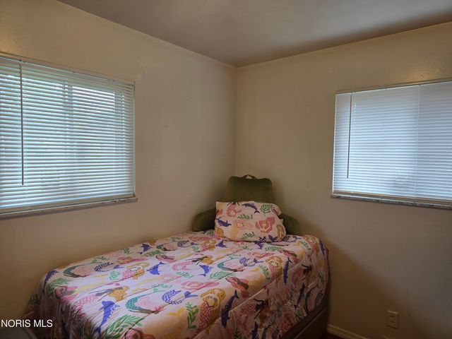1833 Welker Avenue, Toledo, OH 43613