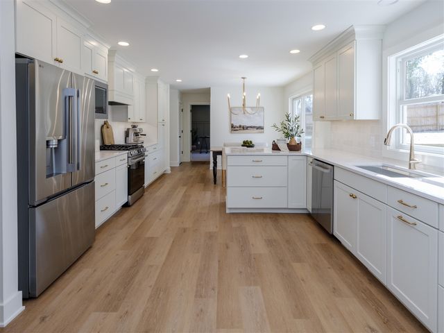 5153 Chickadee Drive, Kalamazoo, MI 49009