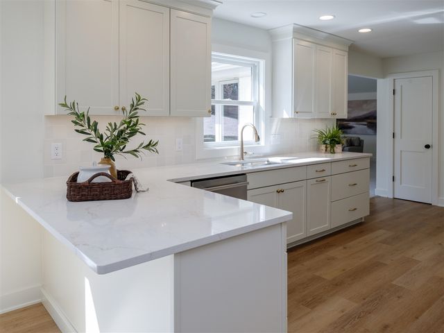 5153 Chickadee Drive, Kalamazoo, MI 49009