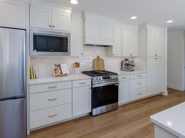 5153 Chickadee Drive, Kalamazoo, MI 49009