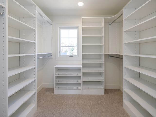 5153 Chickadee Drive, Kalamazoo, MI 49009