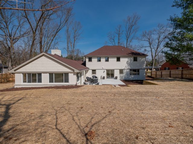 5153 Chickadee Drive, Kalamazoo, MI 49009