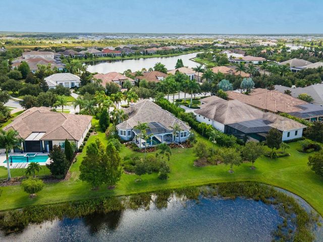 16131 DAYSAILOR TRAIL, Lakewood Ranch, FL 34202