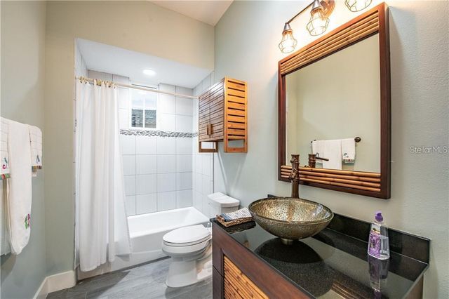 16131 DAYSAILOR TRAIL, Lakewood Ranch, FL 34202