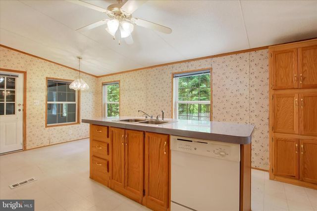 13340 MENTZER GAP ROAD RD, Waynesboro, PA 17268
